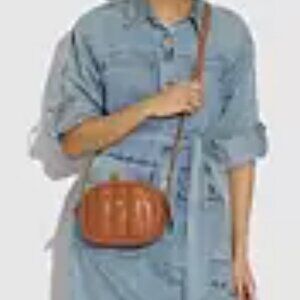 COACH Small Camera Bag With Quilting